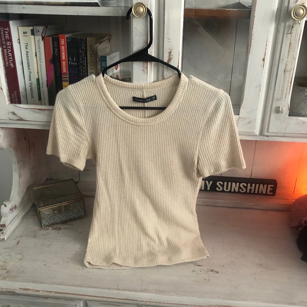 Abercrombie top